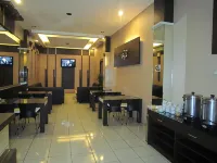 Wisma Sederhana Medan Mitra RedDoorz Hotel di Medan Maimun