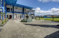 Hotel Miranda Bawean Mitra RedDoorz