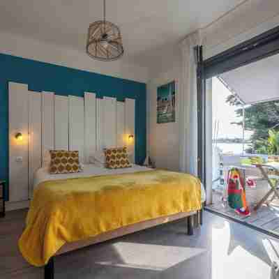 Hôtel La Roseraie Rooms