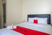 RedDoorz Syariah Near Pasar Godong Grobogan Hotel dekat Masjid Nurul Huda Ngeluk Penawangan