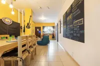 Casa Clandestina Guest House