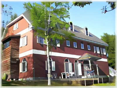 Pension and Kashi Besso Renga-Kan, with Natural Hot Springs Hotels near Gozaisho Pond and Goshiki Pond