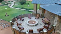 Africa Awaits Lodge & Safaris Hotels in Гобабіс