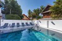 LuangPrabang Center Hotel - parking
