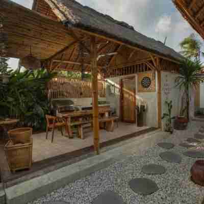 Villa Burung Gili Air Authentic 3-Bedroom Bamboo Villa with Private Pool Hotel Exterior