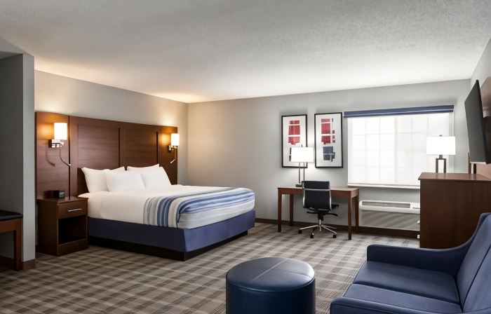AmericInn by Wyndham Williamsburg