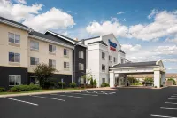 Fairfield Inn & Suites Columbus Hilliard Отели в г. Колумбус