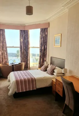 The Hydro Hotel فنادق في Laxey