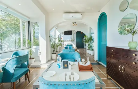 Moustache Udaipur Luxuria Отели рядом с достопримечательностью «Джагдиш Темпл»