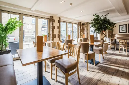 The H Boutique Hotel Отели в г. Овер Хаддон