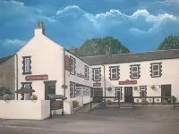The Village Inn Hotels in Lanark