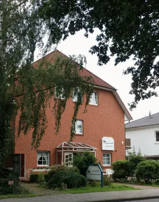 Hotel Altenwerder Hof Hotels in Neu Wulmstorf