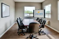 Lakeview Inns & Suites - Fort Saskatchewan