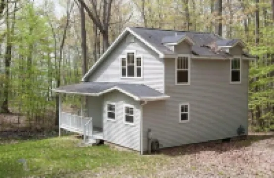 Cheerful 3-brd, 2 full bth cottage with DNR launch lake access on Chippewa Lake