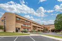 Comfort Inn Hotels near JCPenney