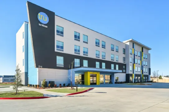 Tru by Hilton Rogers Bentonville