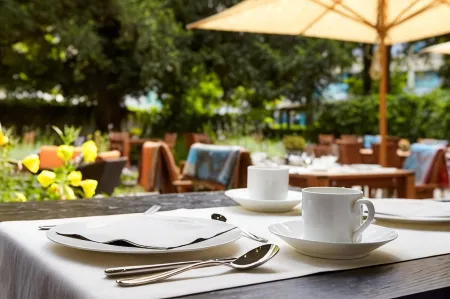 Steinenschanze Charming City & Garden Hotel Отели рядом с достопримечательностью «Зоопарк Базеля»