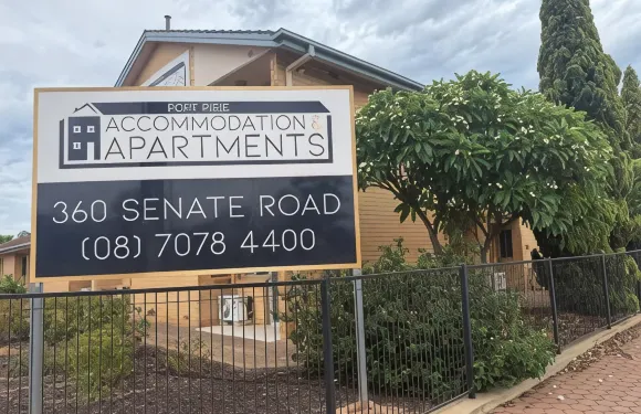 皮里港公寓酒店