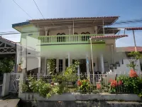 At-Tamimi Guest House Syariah at Desa Wisata Takengon Hotel dekat Penan Bakery