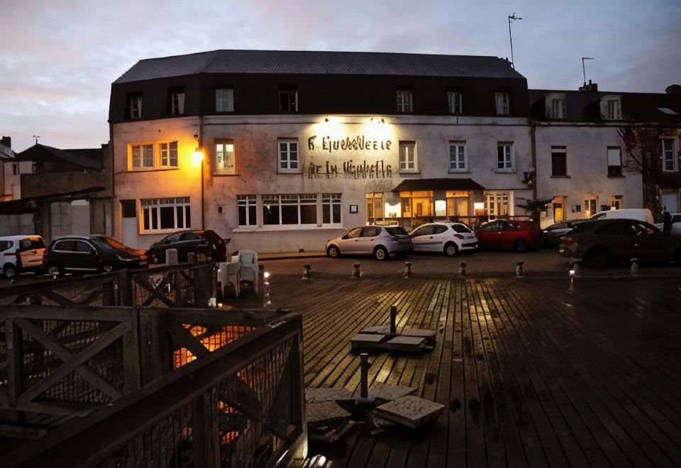 hotel overview picture