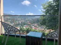 Beverly Villa - Mountain view