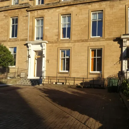 Mayfield Suites