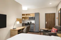 Candlewood Suites Coralville Iowa City by IHG Hotels in North Liberty