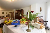 Casa Lucretia - breakfast