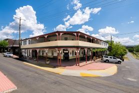 Peel Inn Hotel Nundle