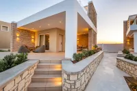 Thalassa Suites