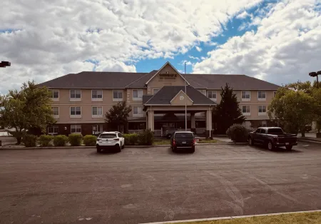 Wingate by Wyndham Mansfield Oh