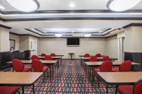 La Quinta Inn & Suites by Wyndham Conway Hotels in Conway