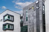 Boryeong Daecheon Sun and Moon Pension