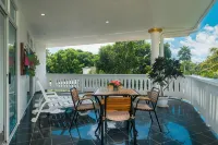 340 Mountain View Apartments