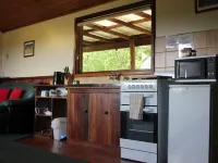 Pump Hill Farm Cottages Hotels in Pemberton