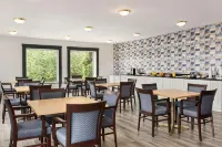 Travelodge by Wyndham Rigaud Hôtels à : Vaudreuil-Soulanges