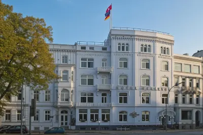 Relexa Hotel Bellevue an der Alster Hotels near Alster Lakes