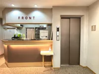 E Hotel Warabi Hotels in Toda