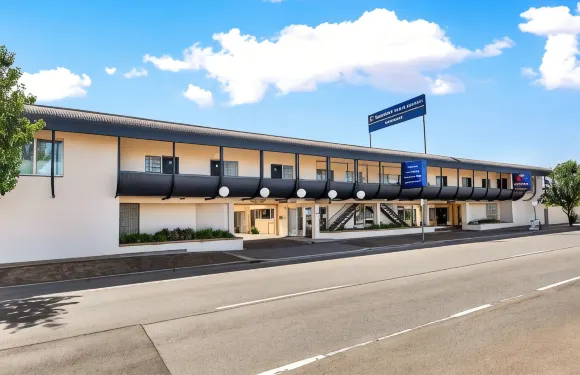 曼哈頓舒適套房酒店