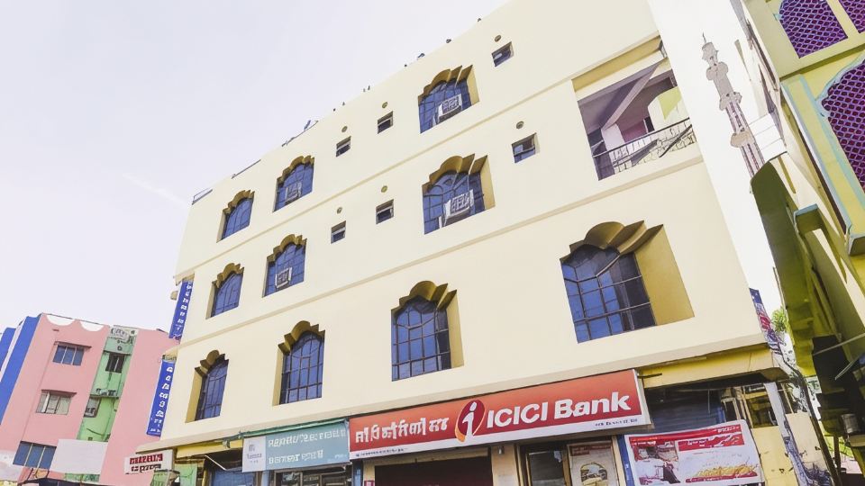 Super Hotel O Ajanta