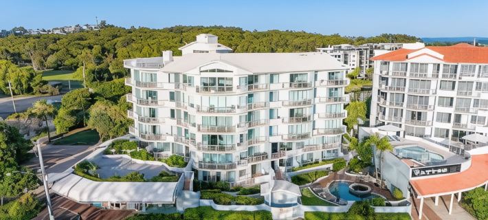 Alex Seaside Resort Отели в г. Моолооолаба
