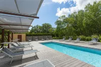 Chateau des Ducs de Joyeuse, BW Signature Collection - Pools
