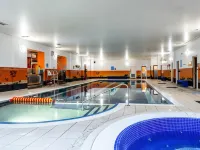 Chessington Safari Hotel - Yüzme Havuzu