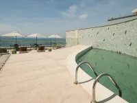 Arena Leme Hotel Hotels near Leme Beach