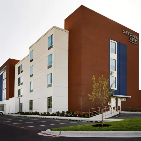 SpringHill Suites Springfield North