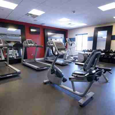 大福克斯歡朋飯店及套房 Fitness & Recreational Facilities