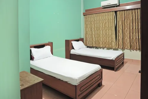 Hotel Rafflesia Tanjung Enim Отели в г. Muara Enim Regency