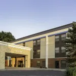 Hampton Inn Portage Hotels in Portage