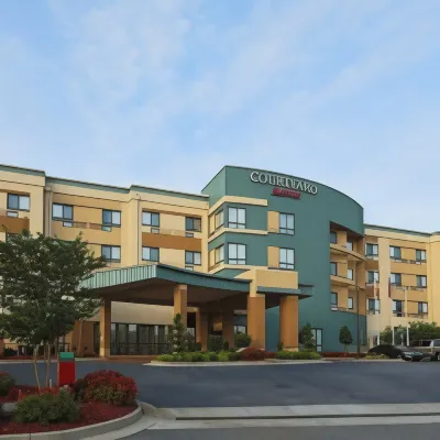 Courtyard Warner Robins Hotels in Warner Robins