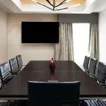 伊利-南歡朋飯店 薩米特住宿飯店